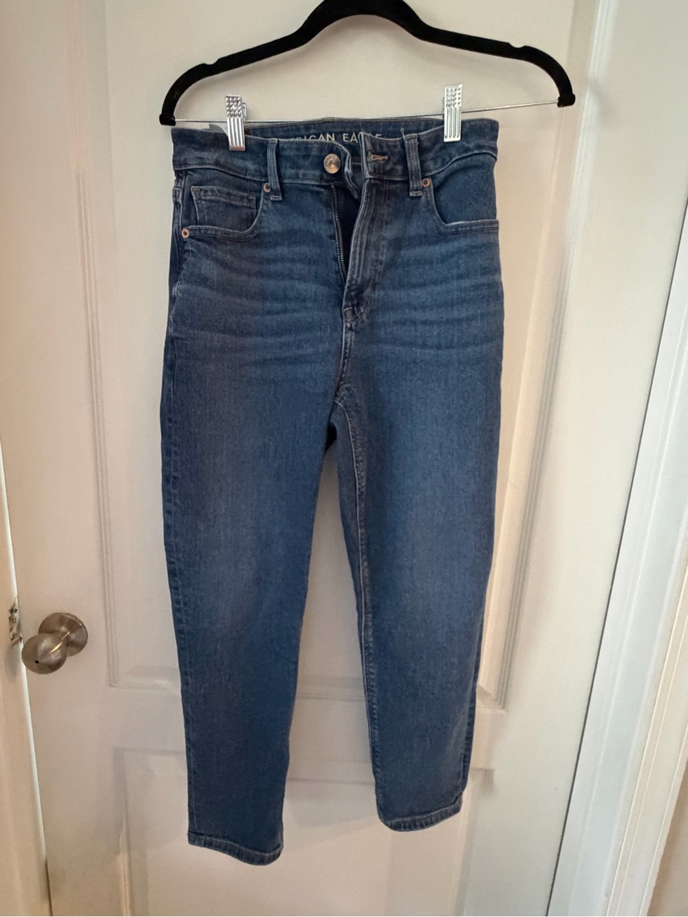 American Eagle mom jeans
